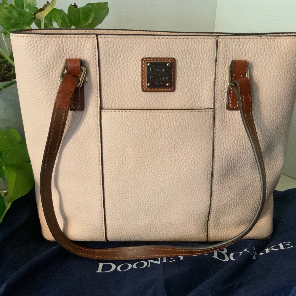 Dooney & Bourke Small Lexington in Blush NWT